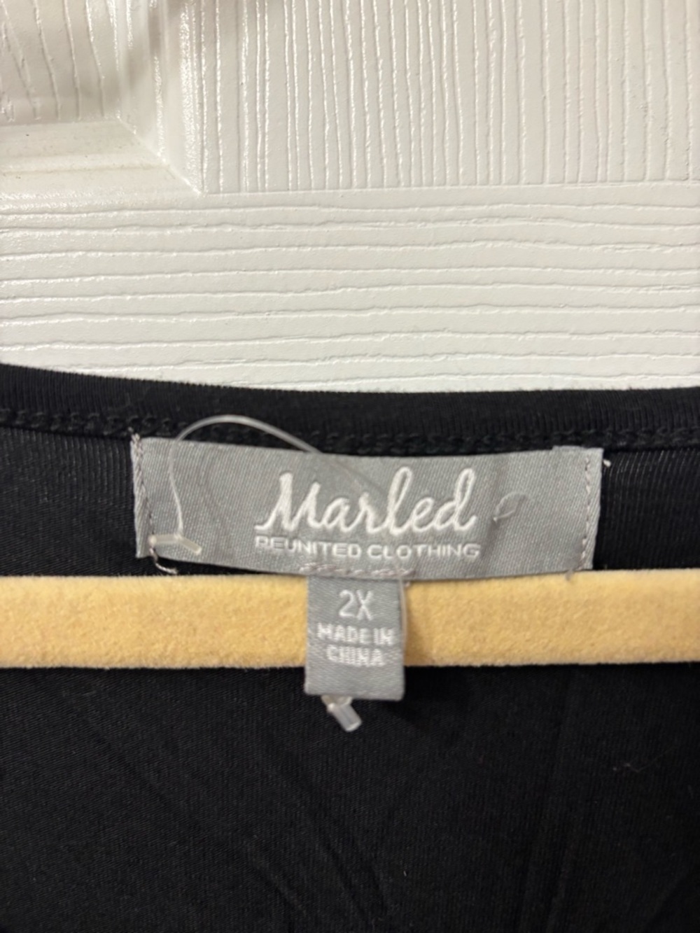 Marled Womens Plus Size 2X Black Lace Bell Sleeve Top - Picture 6 of 7